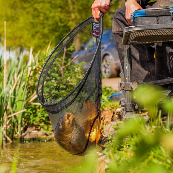 PRESTON CARBON HAIR MESH LANDING NET 18"