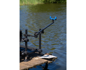 pp-p0110107_offboxpolesupportsystem-010_inuse